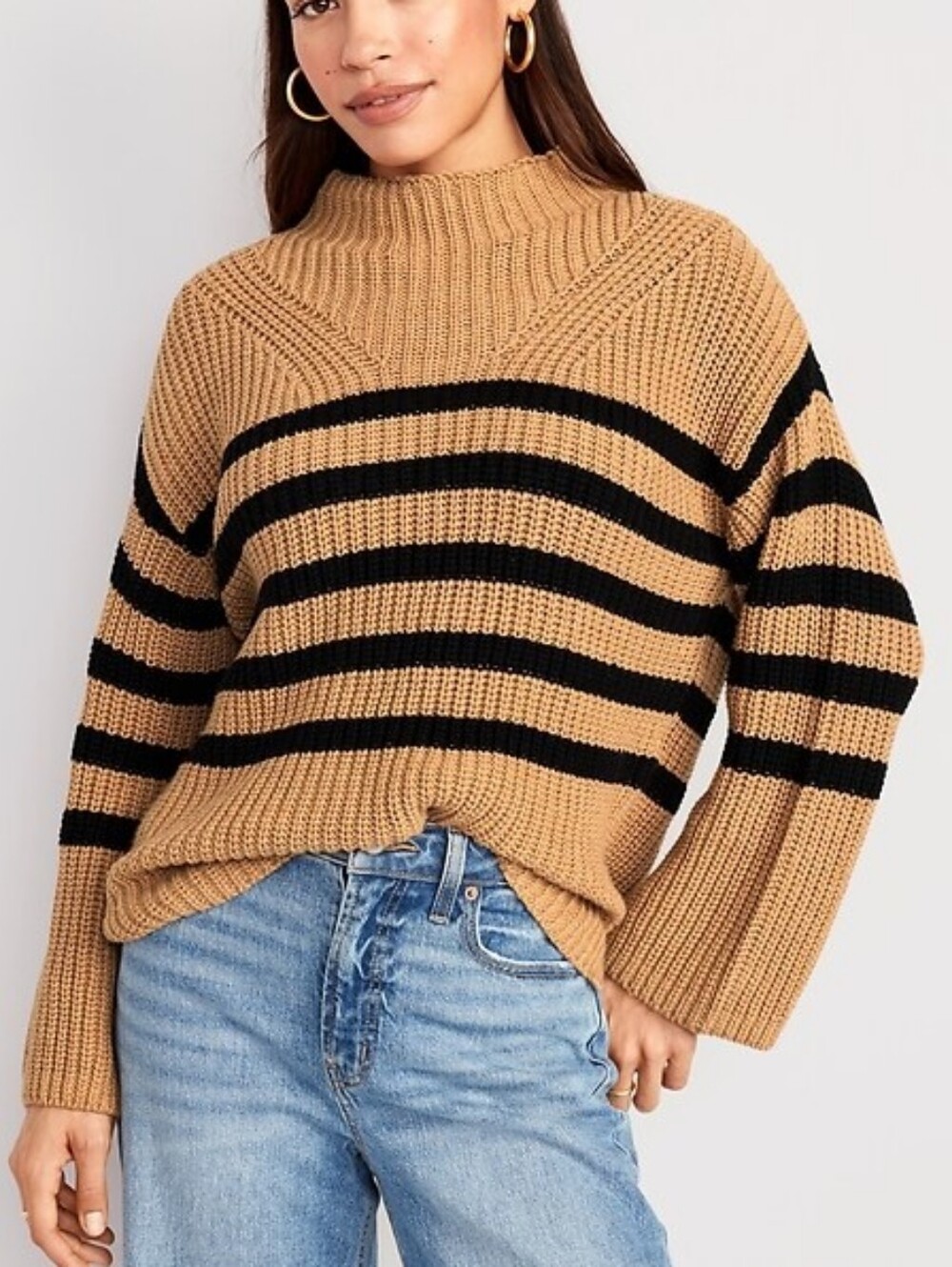 🌵 Old Navy Mock Neck Sweater 🌵